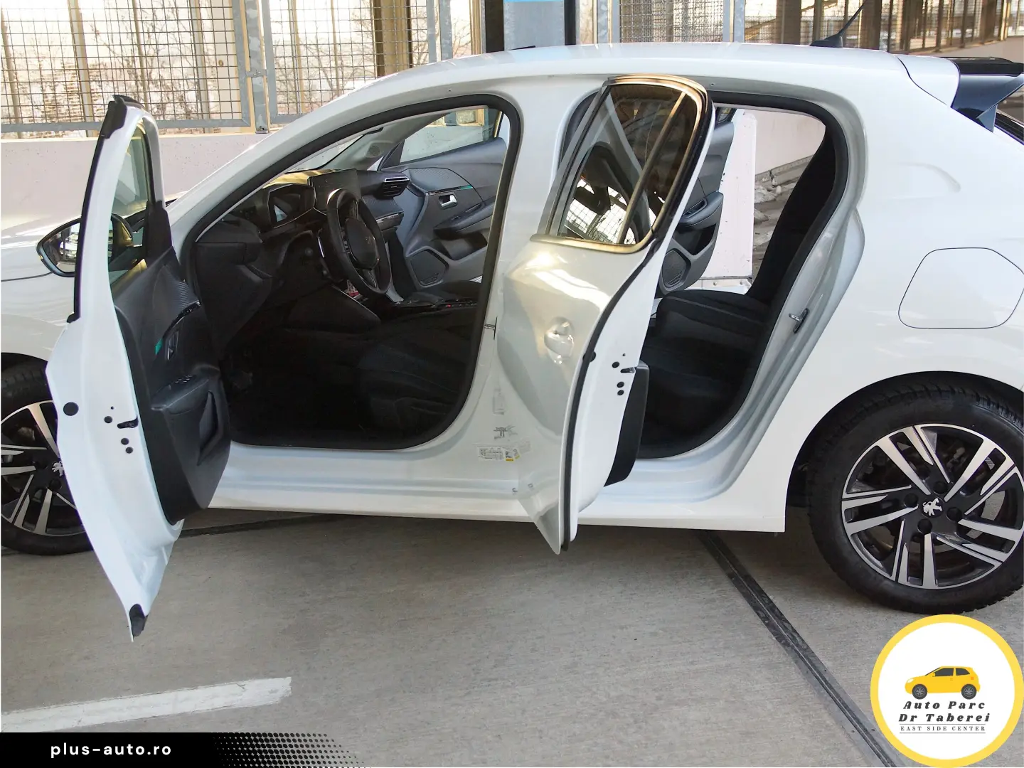 Peugeot 208 Allure Bussines PureTech 100 vision 3D