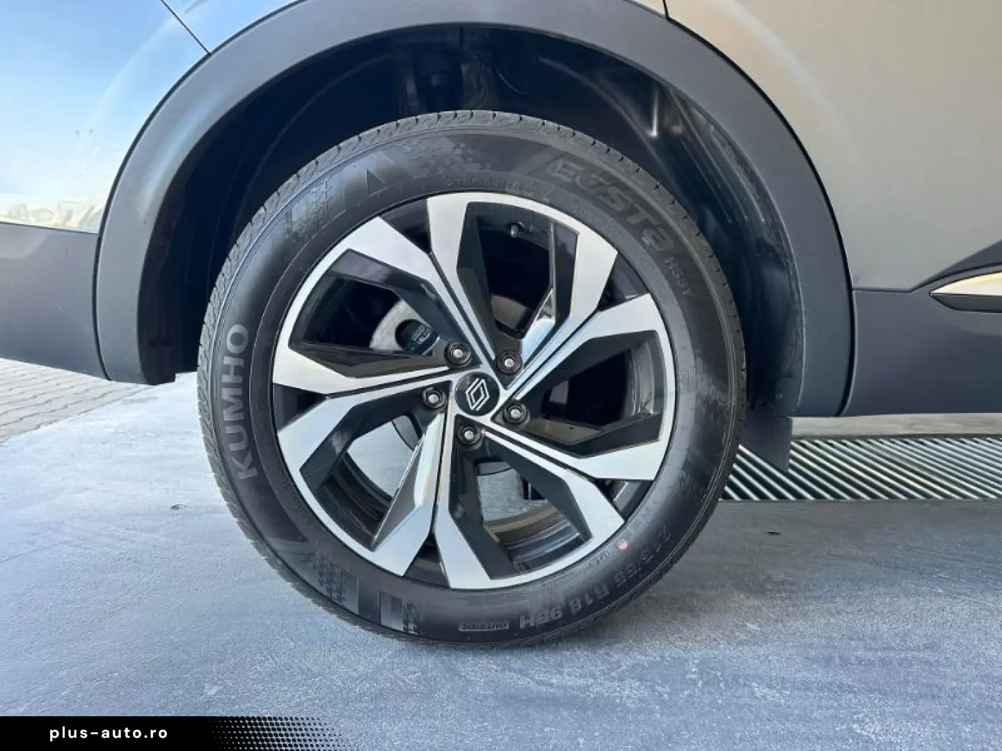 RENAULT ARKANA 1.3 TCe MHEV 140 techno EDC