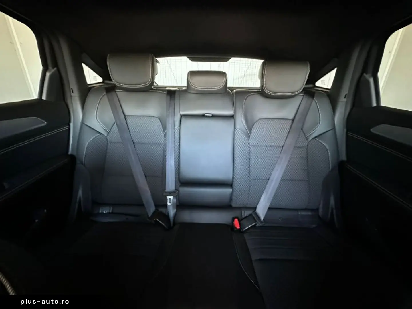 RENAULT ARKANA 1.3 TCe MHEV 140 techno EDC