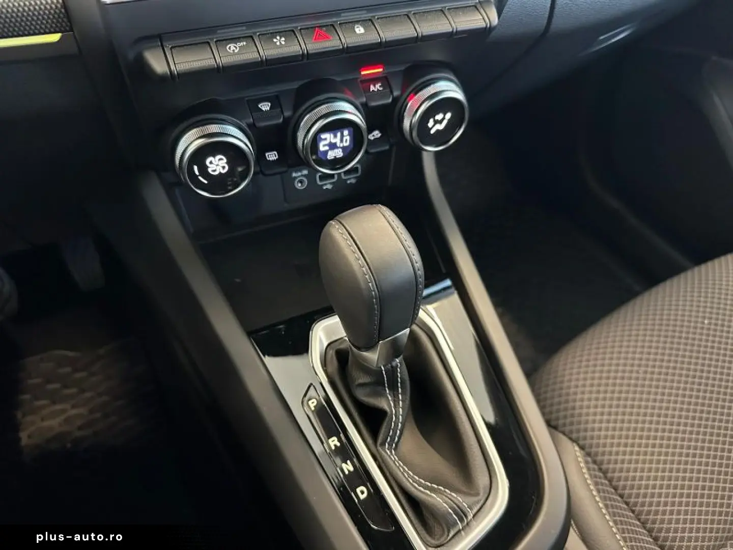 RENAULT ARKANA 1.3 TCe MHEV 140 techno EDC