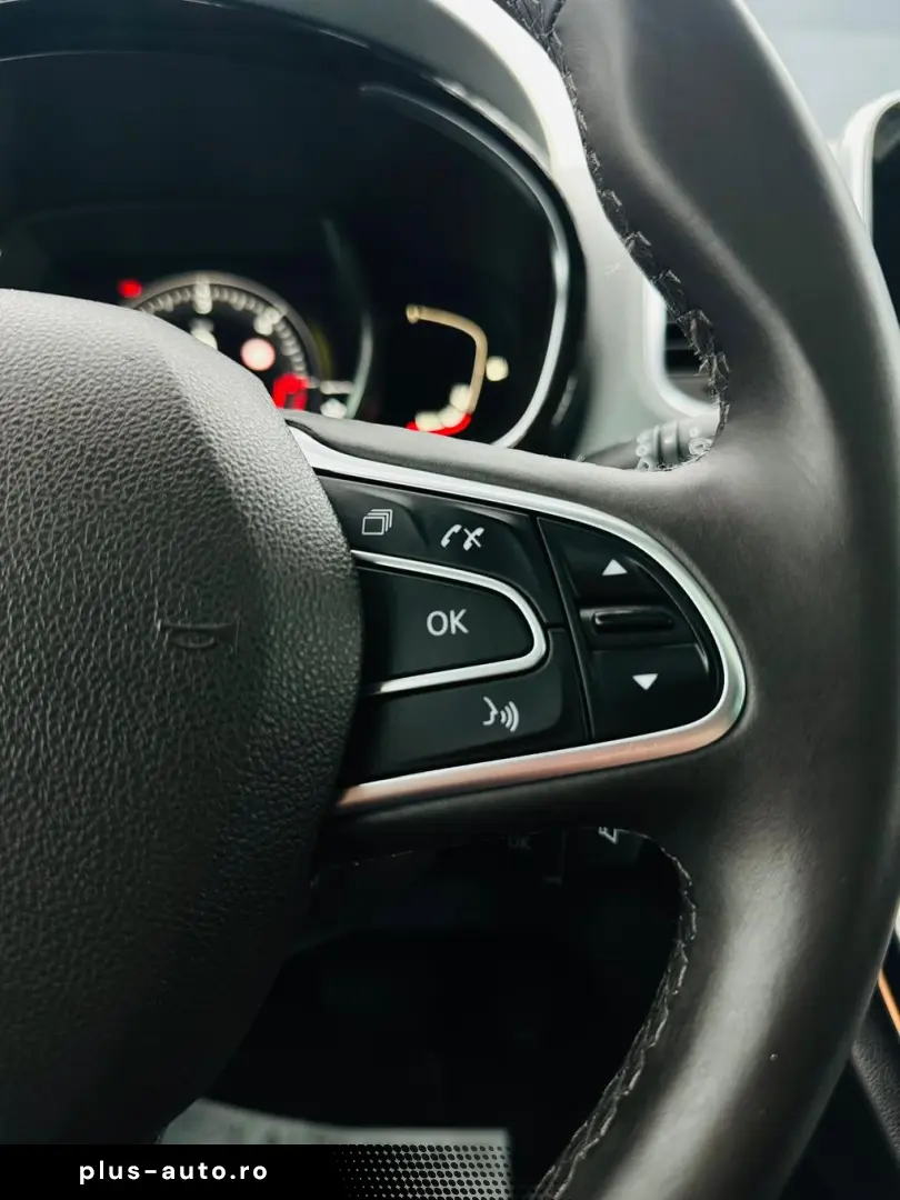 RENAULT ESPACE 2015 1.6D E6 7 Locuri Garantie 12 Luni Rate A