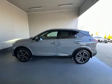 NISSAN QASHQAI 1.3 156CP mild-hybr 4WD Tekna X-Tronic