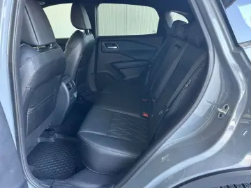 NISSAN QASHQAI 1.3 156CP mild-hybr 4WD Tekna X-Tronic