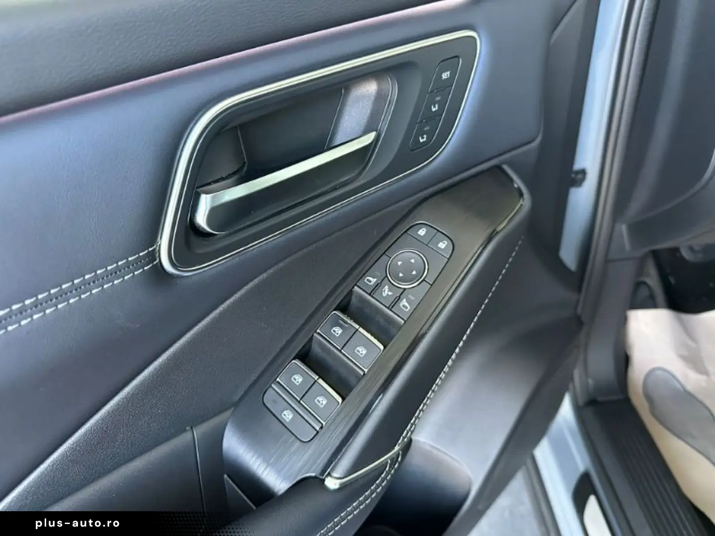 NISSAN QASHQAI 1.3 156CP mild-hybr 4WD Tekna X-Tronic