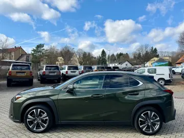 LEXUS UX 250 h Style.LED.ACC.Kamera.