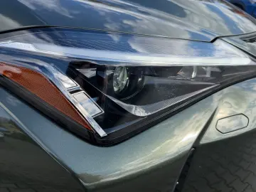 LEXUS UX 250 h Style.LED.ACC.Kamera.