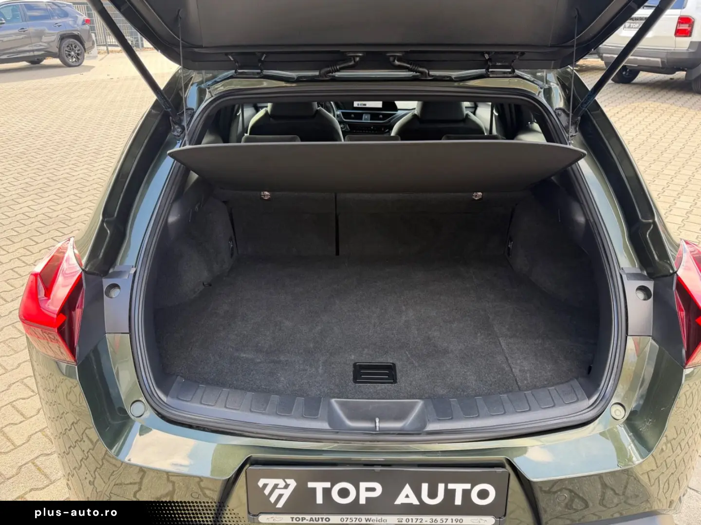 LEXUS UX 250 h Style.LED.ACC.Kamera.