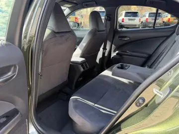 LEXUS UX 250 h Style.LED.ACC.Kamera.