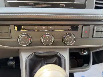 VW Transporter T6.1  2.0 TDI  150CP  6 trepte  garantie 1 an