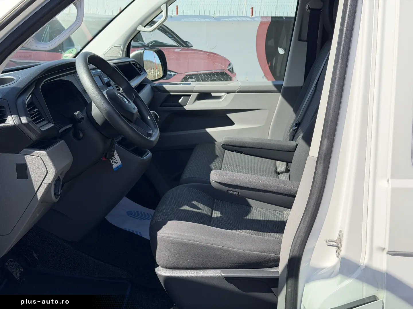 VW Transporter T6.1  2.0 TDI  150CP  6 trepte  garantie 1 an