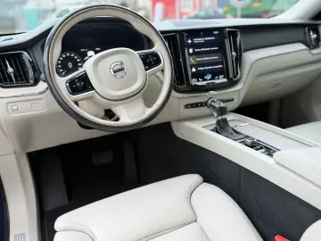 Volvo XC-60
