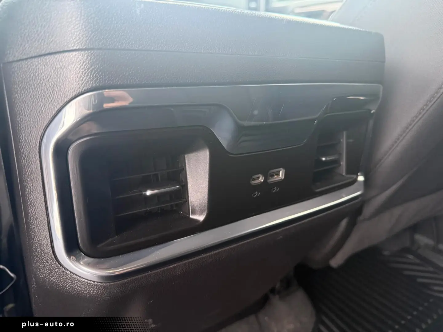 GMC Sierra 1500 Elevation 4WD Crew Cab