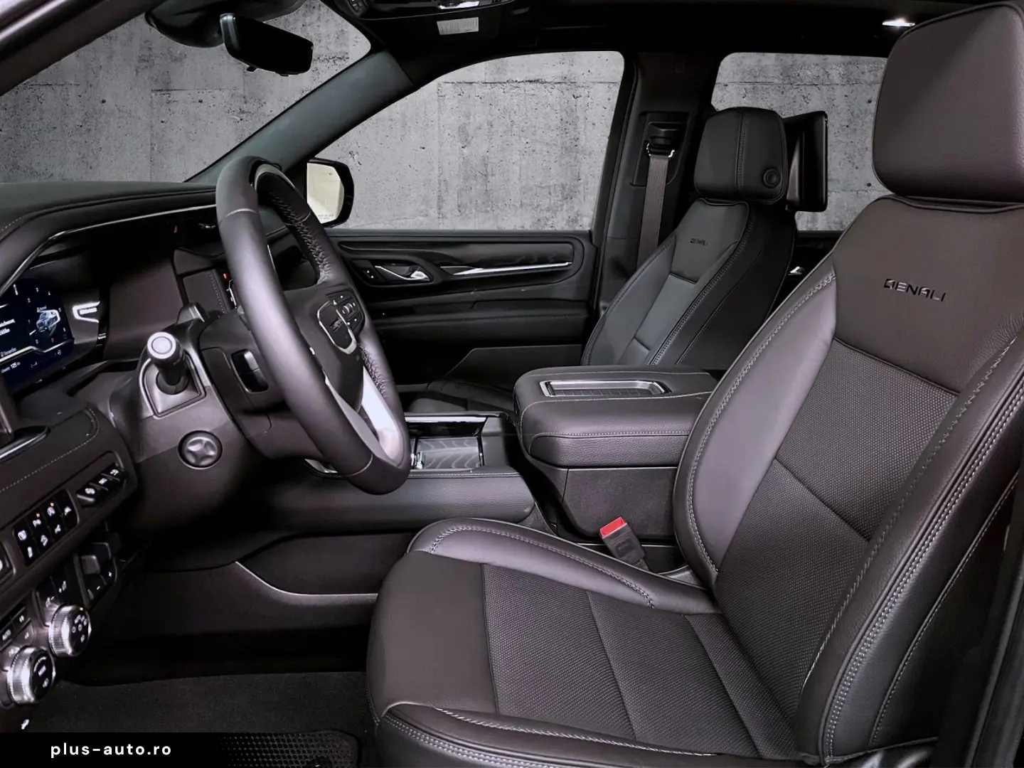 GMC Yukon Denali 6 2L V8