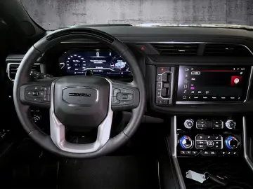 GMC Yukon Denali 6 2L V8