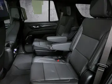 GMC Yukon Denali 6 2L V8