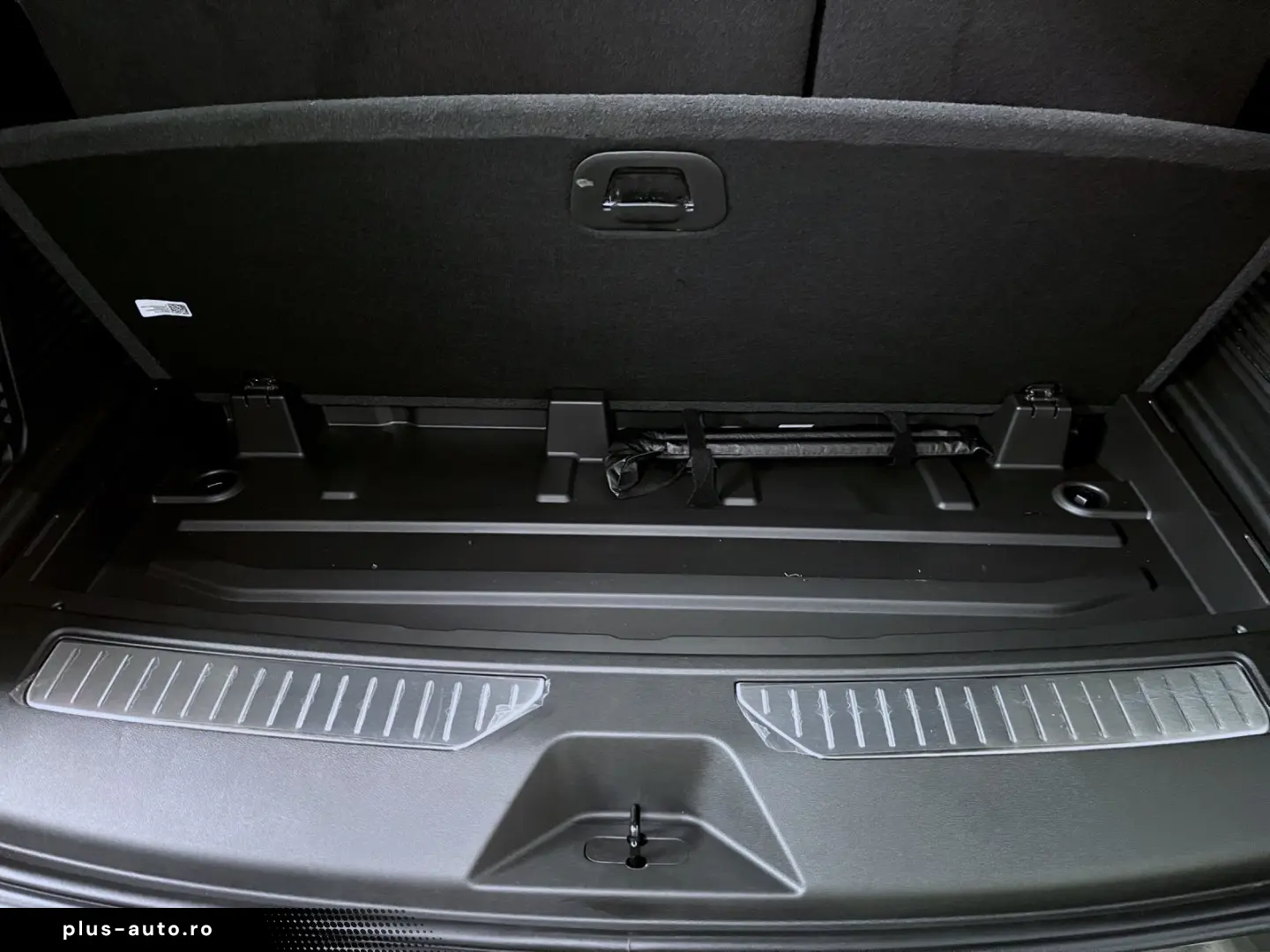 GMC Yukon Denali 6 2L V8