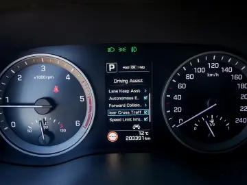 HYUNDAI TUCSON 2.0 CRDI