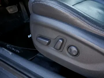 HYUNDAI TUCSON 2.0 CRDI