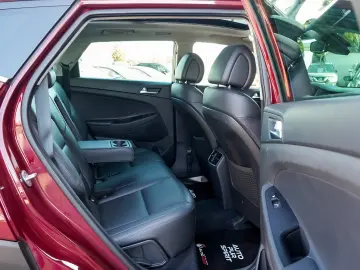 HYUNDAI TUCSON 2.0 CRDI