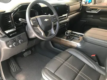 CHEVROLET Silverado 6.2 V8 High Country Z71  KlappeLPG