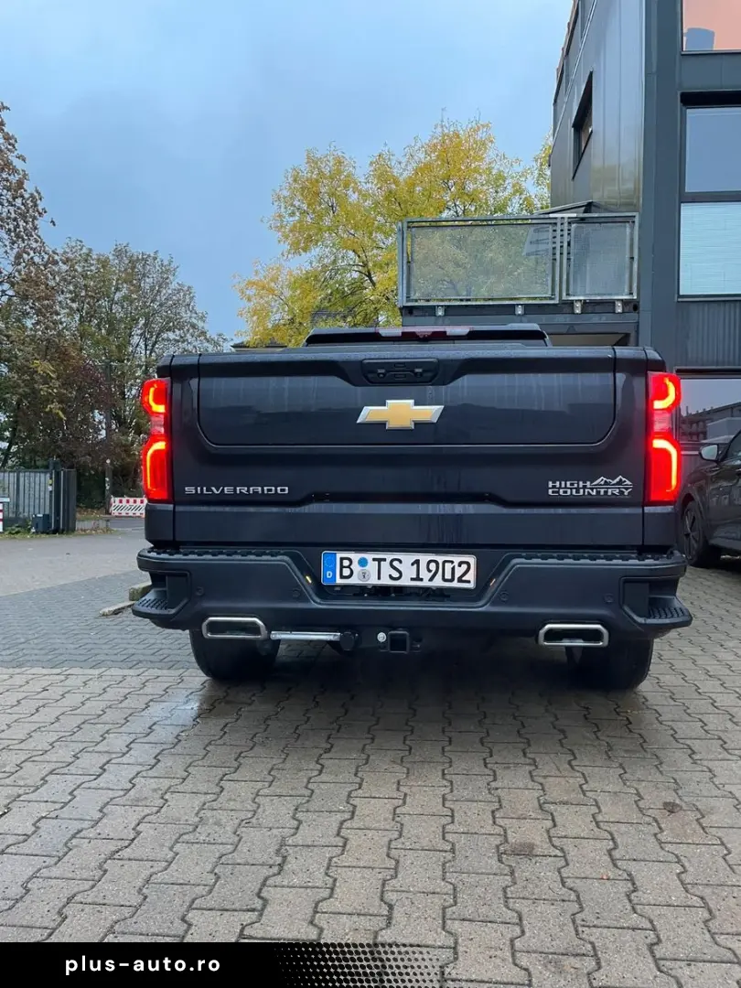 CHEVROLET Silverado High Country 6 2 V 8
