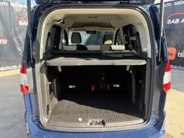 Ford TOURNEO-COURIER
