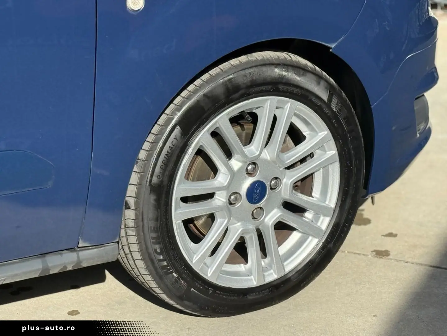 Ford TOURNEO-COURIER