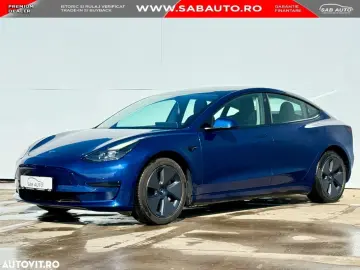 Tesla MODEL-3