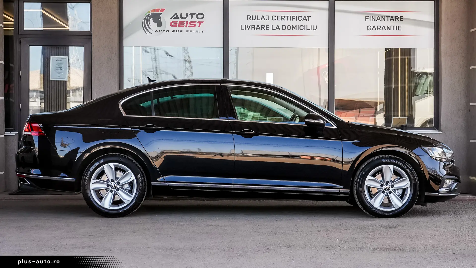VW PASSAT - HIGHLINE
