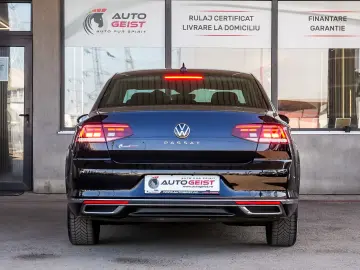VW PASSAT - HIGHLINE