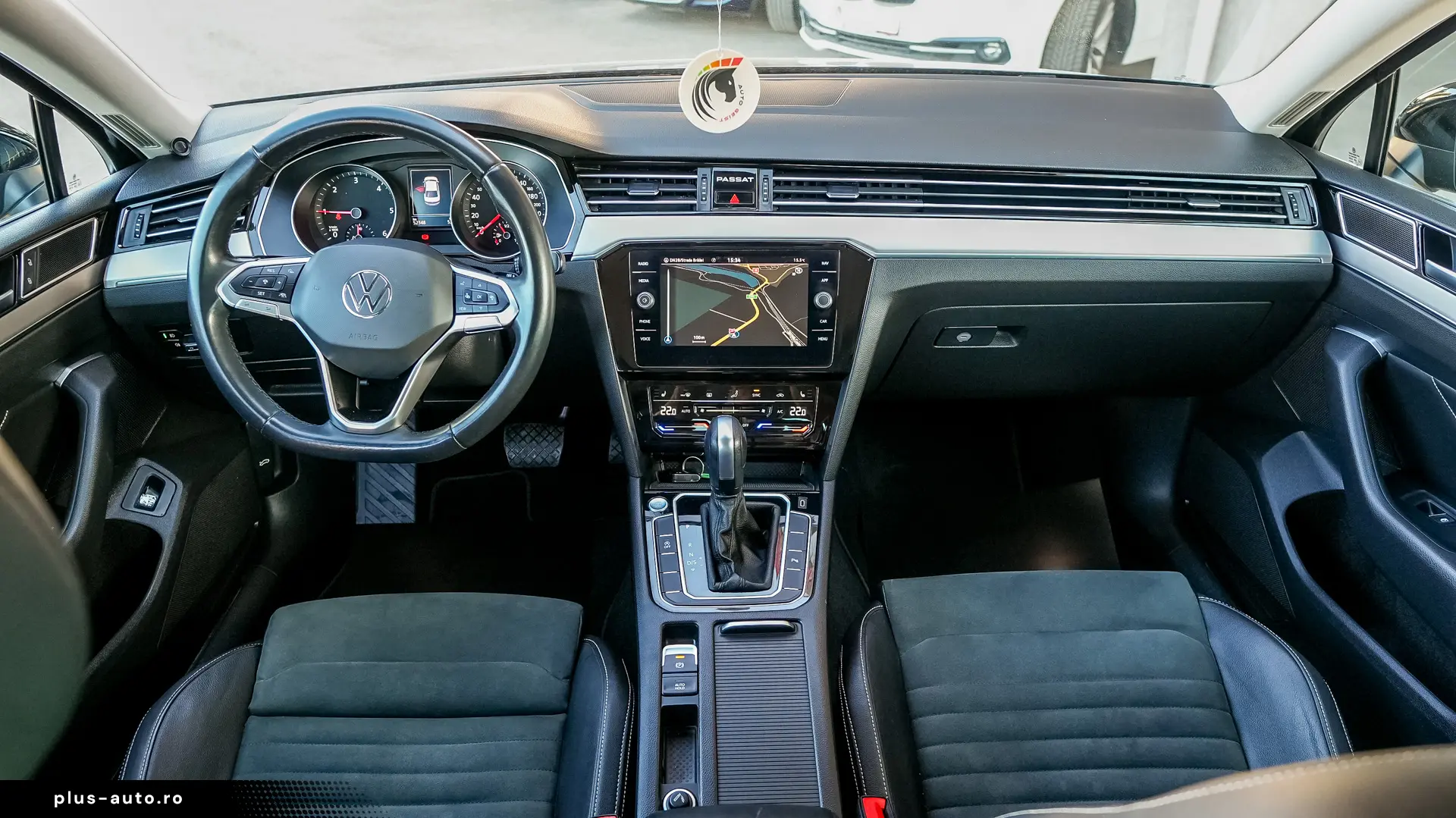 VW PASSAT - HIGHLINE