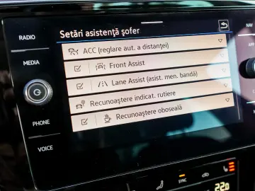 VW PASSAT - HIGHLINE