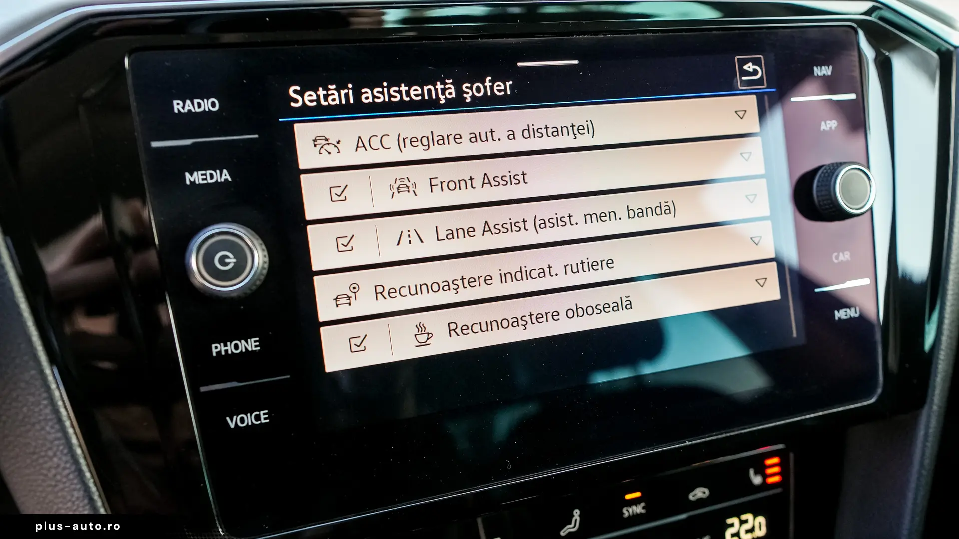 VW PASSAT - HIGHLINE
