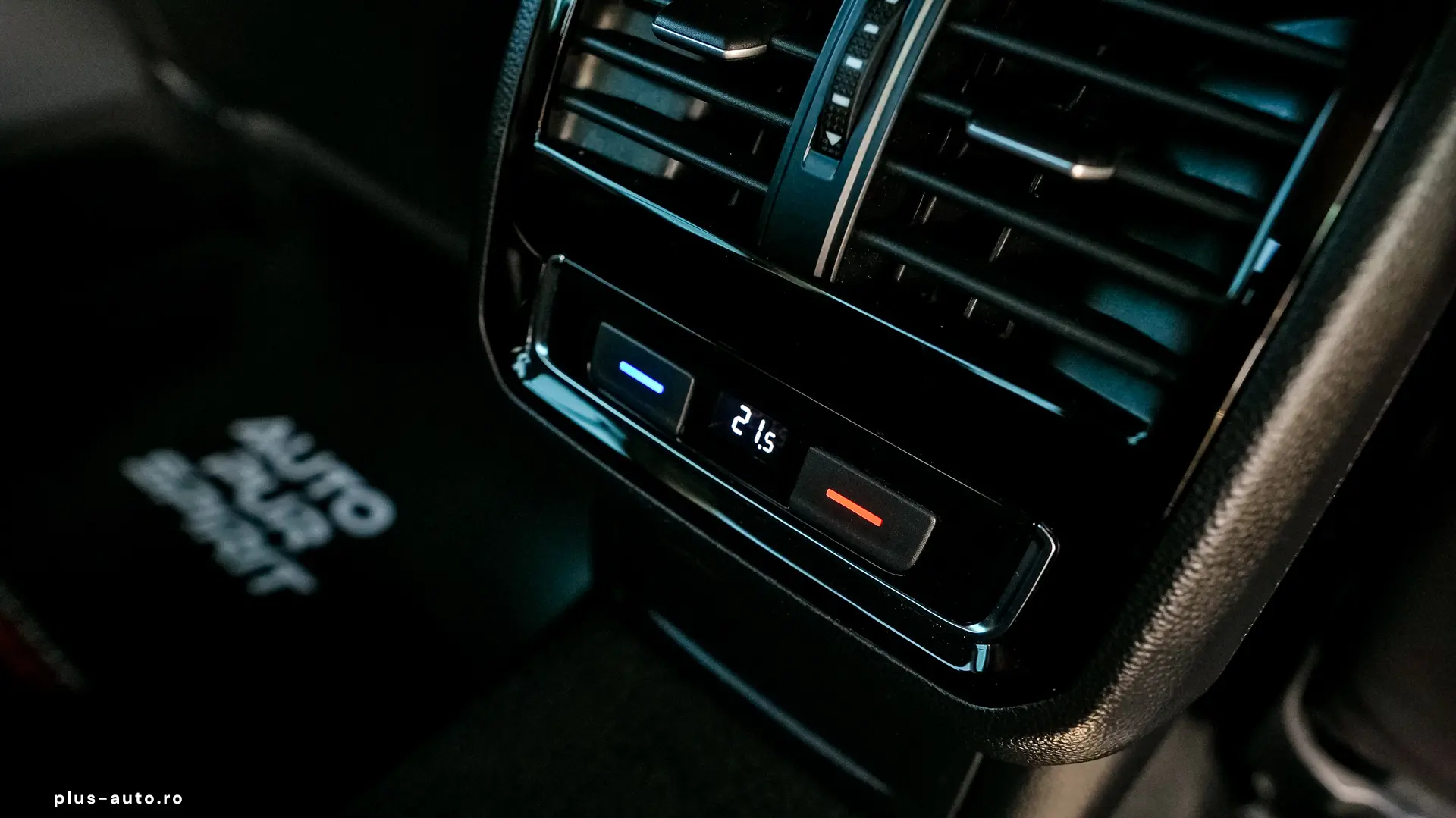 VW PASSAT - HIGHLINE