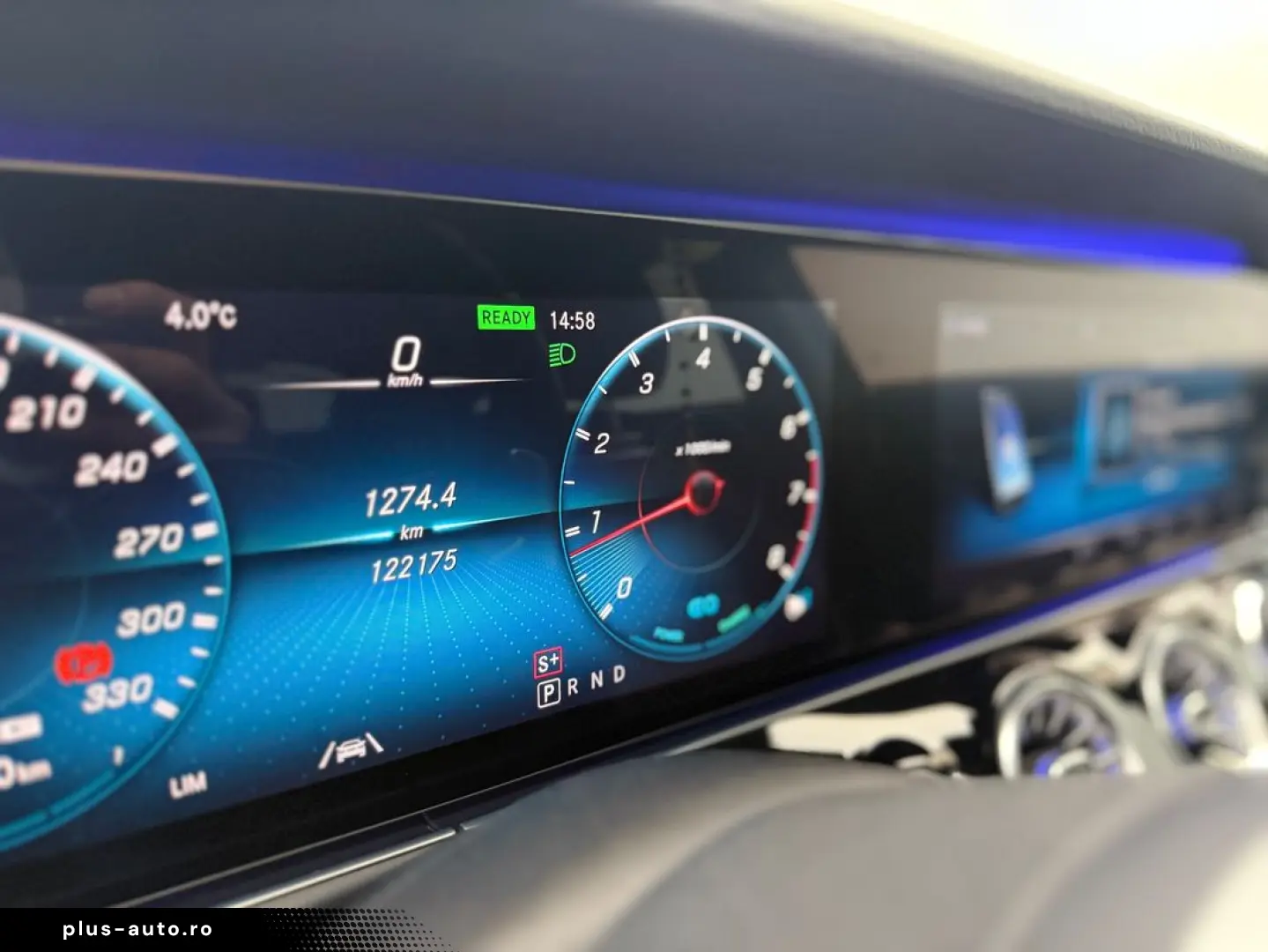 Mercedes-benz AMG-GT-4DOOR-COUPE