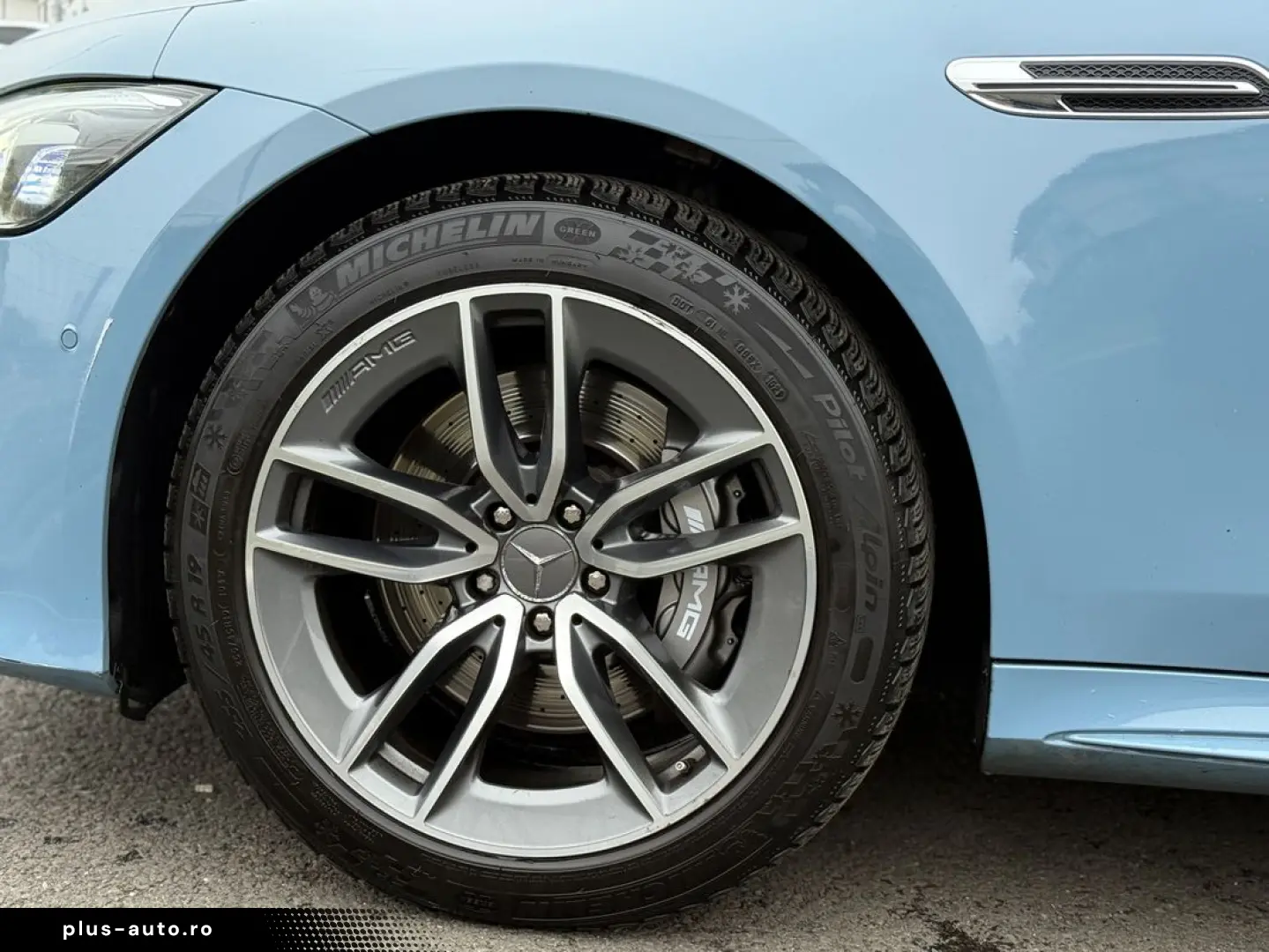 Mercedes-benz AMG-GT-4DOOR-COUPE