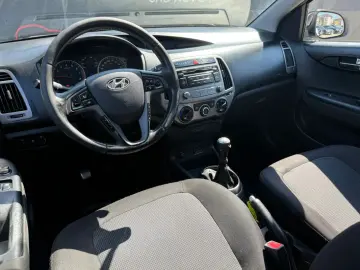 Hyundai I20