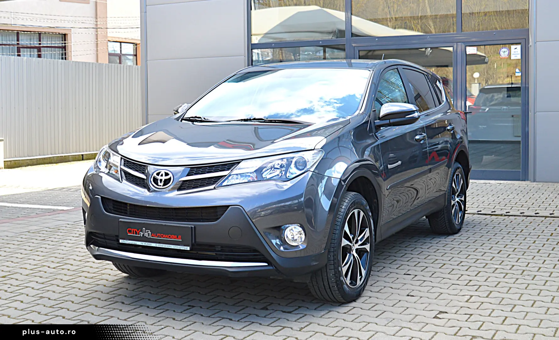 TOYOTA RAV 4 2.2 D-4D Automatic 4WD