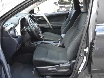 TOYOTA RAV 4 2.2 D-4D Automatic 4WD