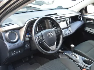 TOYOTA RAV 4 2.2 D-4D Automatic 4WD