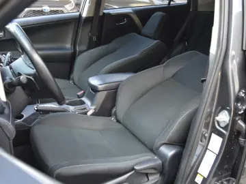 TOYOTA RAV 4 2.2 D-4D Automatic 4WD