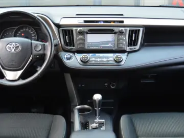 TOYOTA RAV 4 2.2 D-4D Automatic 4WD