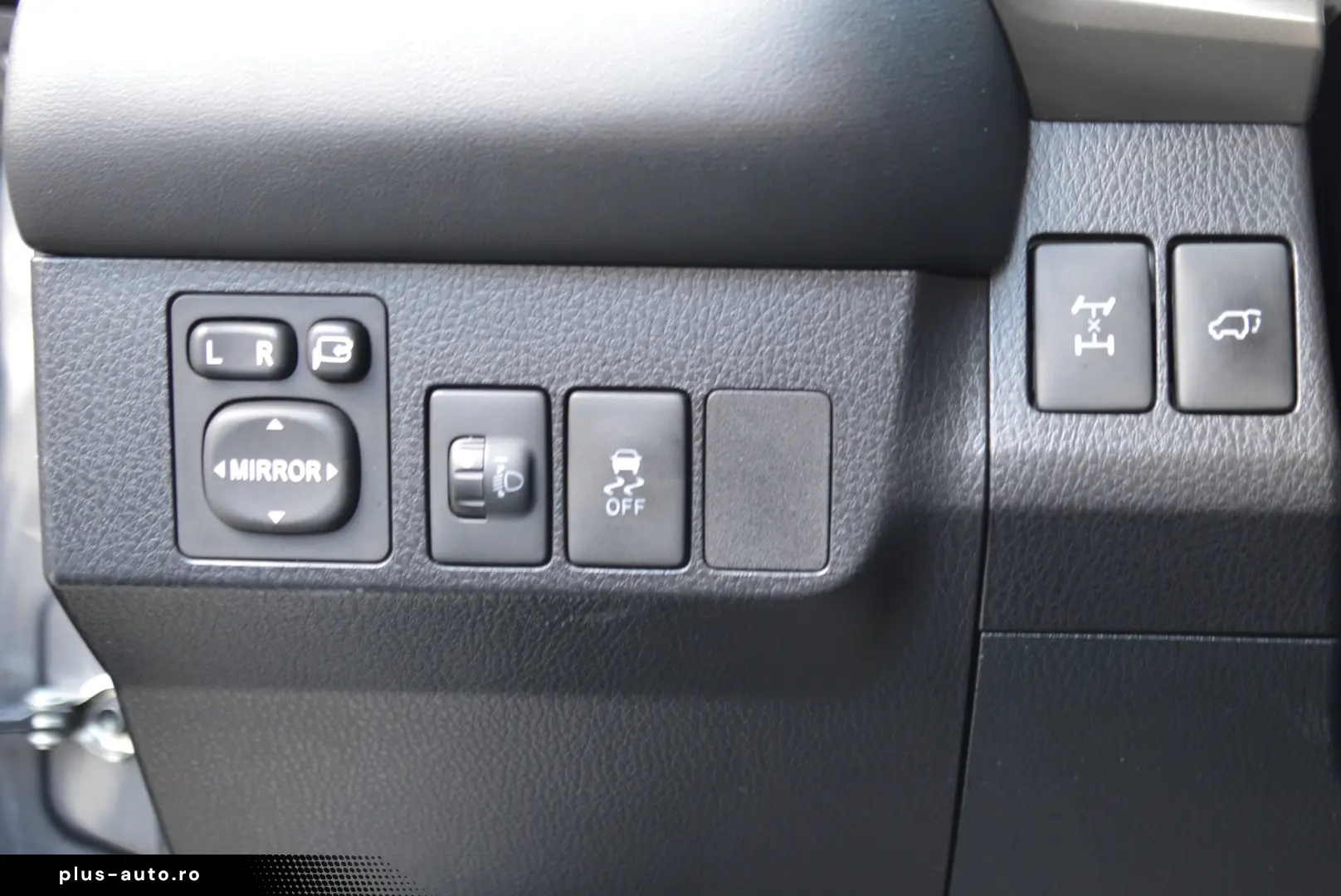 TOYOTA RAV 4 2.2 D-4D Automatic 4WD