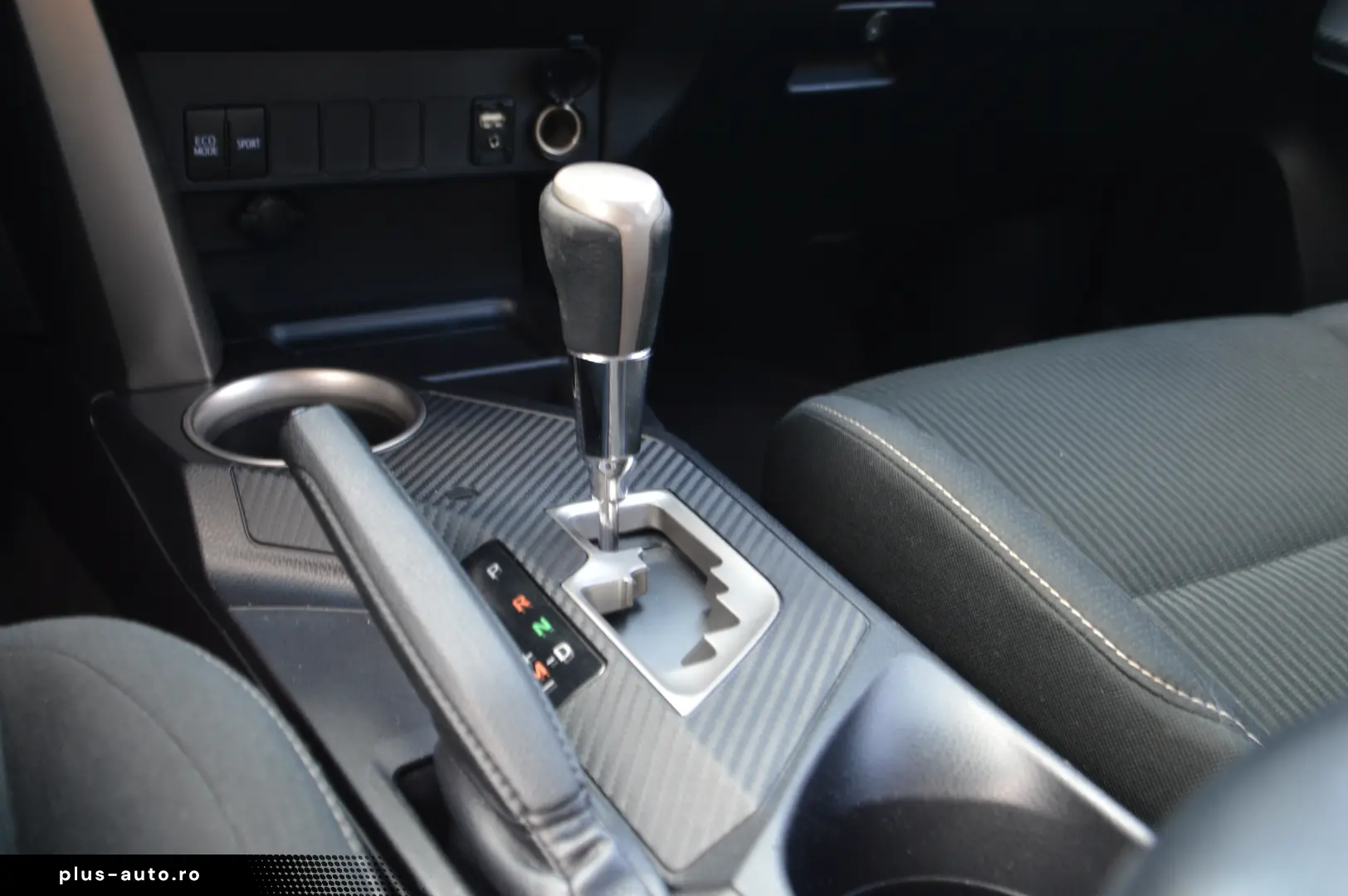 TOYOTA RAV 4 2.2 D-4D Automatic 4WD