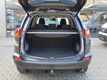 TOYOTA RAV 4 2.2 D-4D Automatic 4WD