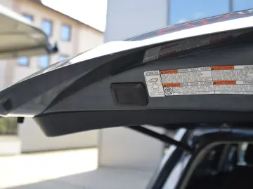 TOYOTA RAV 4 2.2 D-4D Automatic 4WD