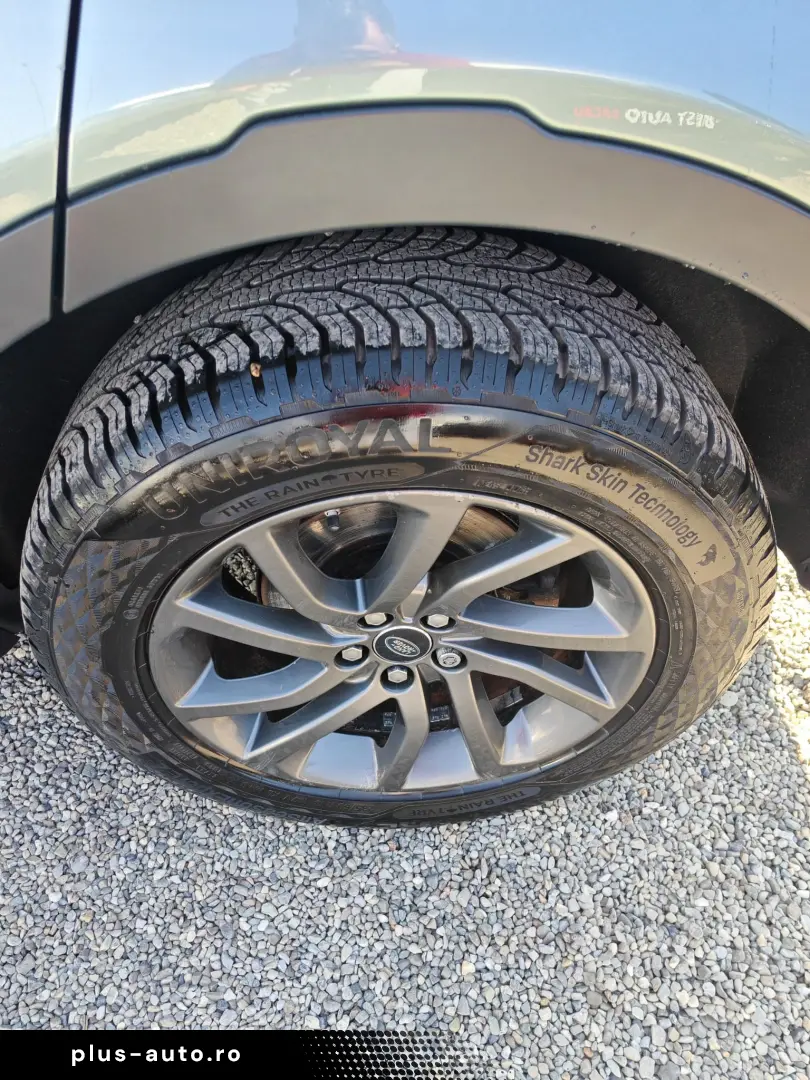 LAND ROVER DISCOVERY SPORT 4X4 7 LOCURI 2.2 D 150CP