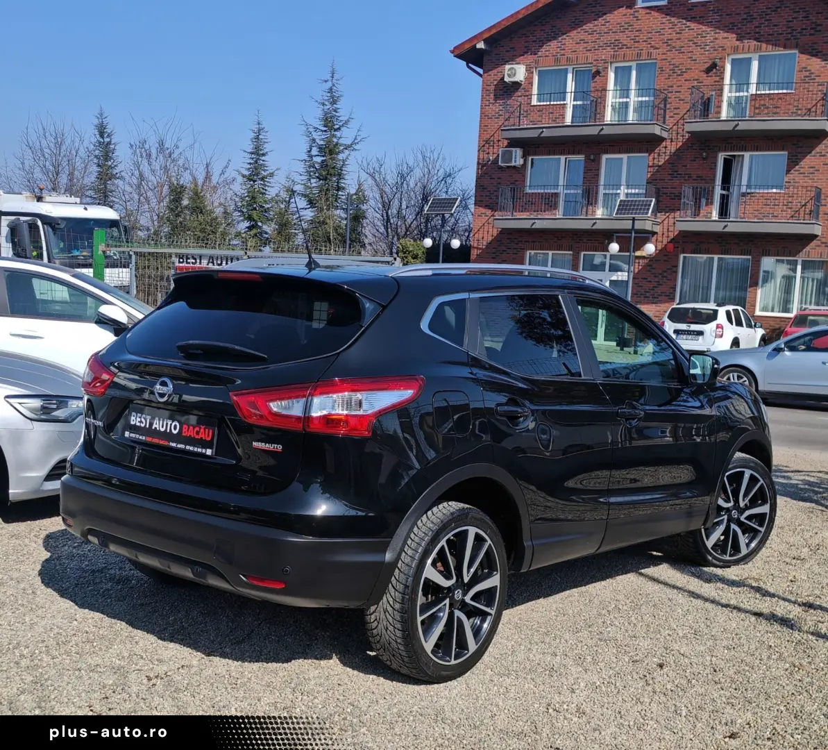 NISSAN QASHQAI 1.6D 4X4 2015 131CP