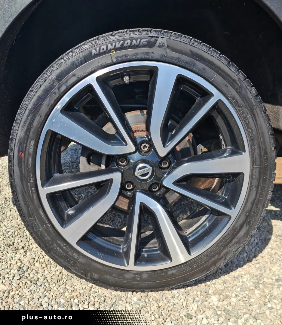 NISSAN QASHQAI 1.6D 4X4 2015 131CP