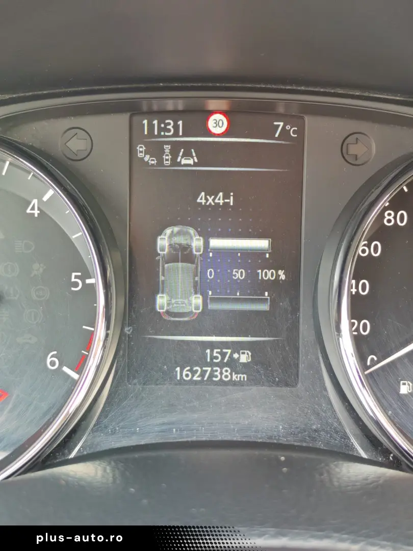 NISSAN QASHQAI 1.6D 4X4 2015 131CP